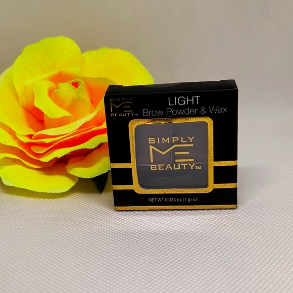 Bundle of makeup - Picture 3 of 8